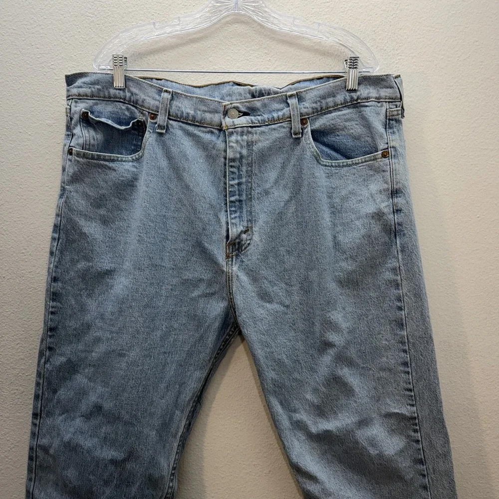 Levis 505‎ Jeans Mens 40x32 Classic Fit Blue Straight Leg Denim Light Wash